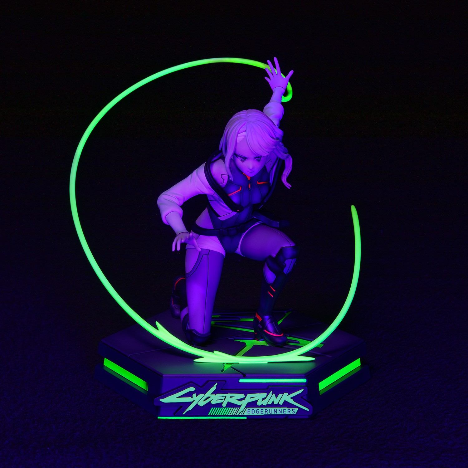 Cyberpunk 2077 Lucy Collectible Figure  (Prototype Shown) View 5