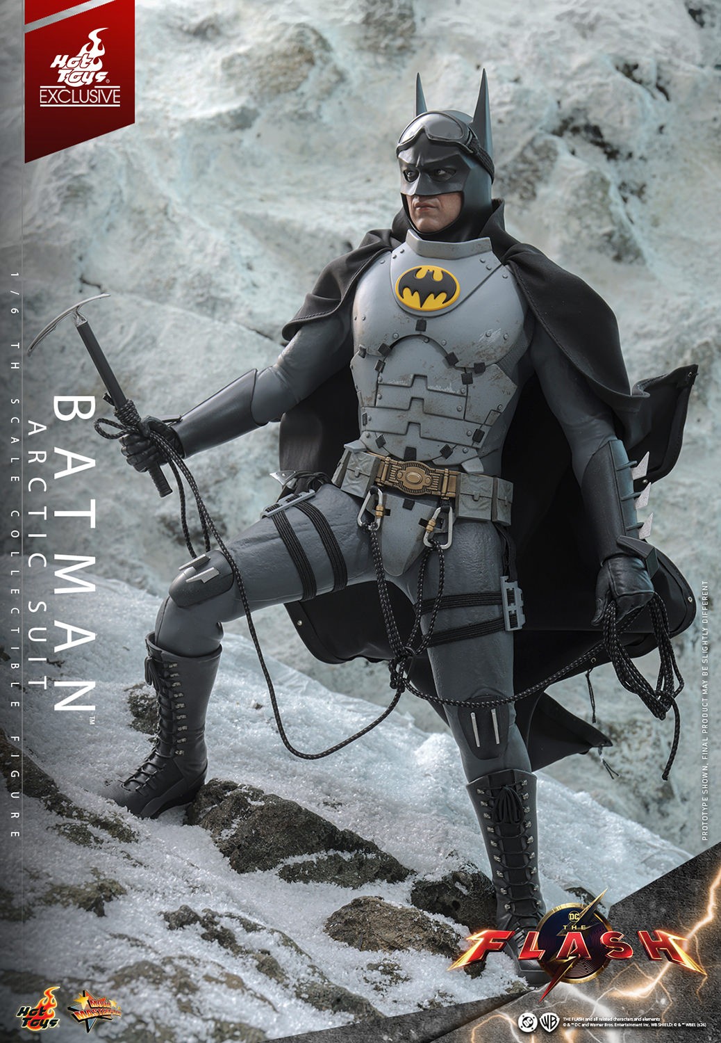 DC Comics Batman (Arctic Suit) Sixth Scale Figure  (Prototype Shown) View 10