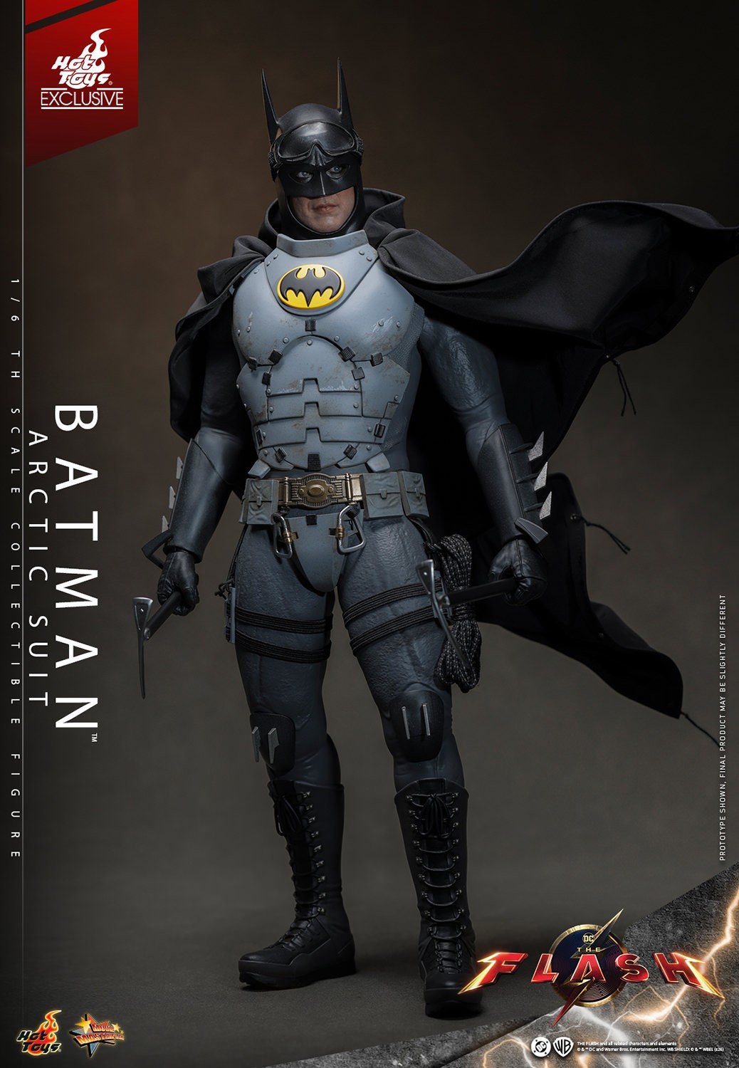 DC Comics Batman (Arctic Suit) Sixth Scale Figure  (Prototype Shown) View 14