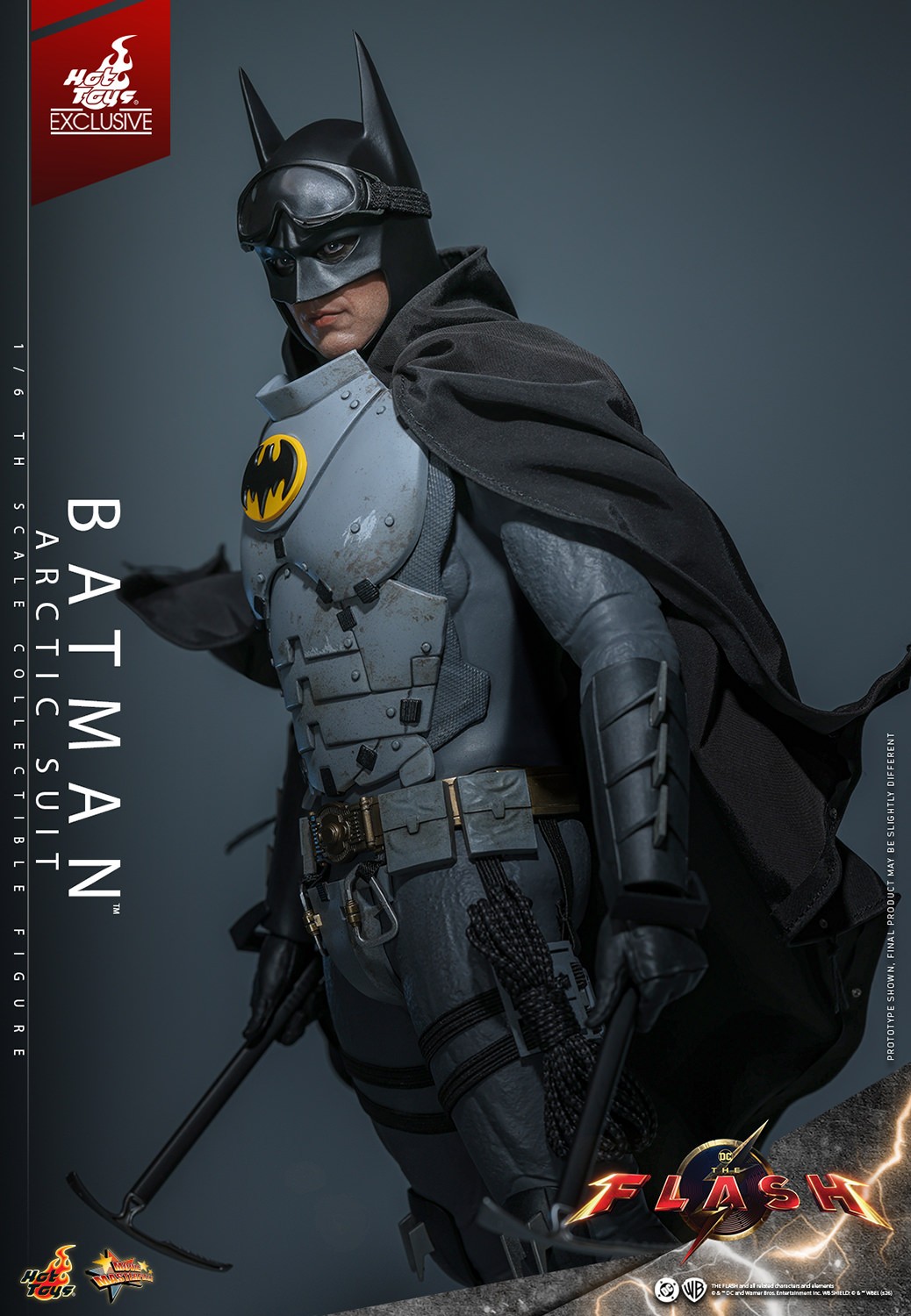 DC Comics Batman (Arctic Suit) Sixth Scale Figure  (Prototype Shown) View 15