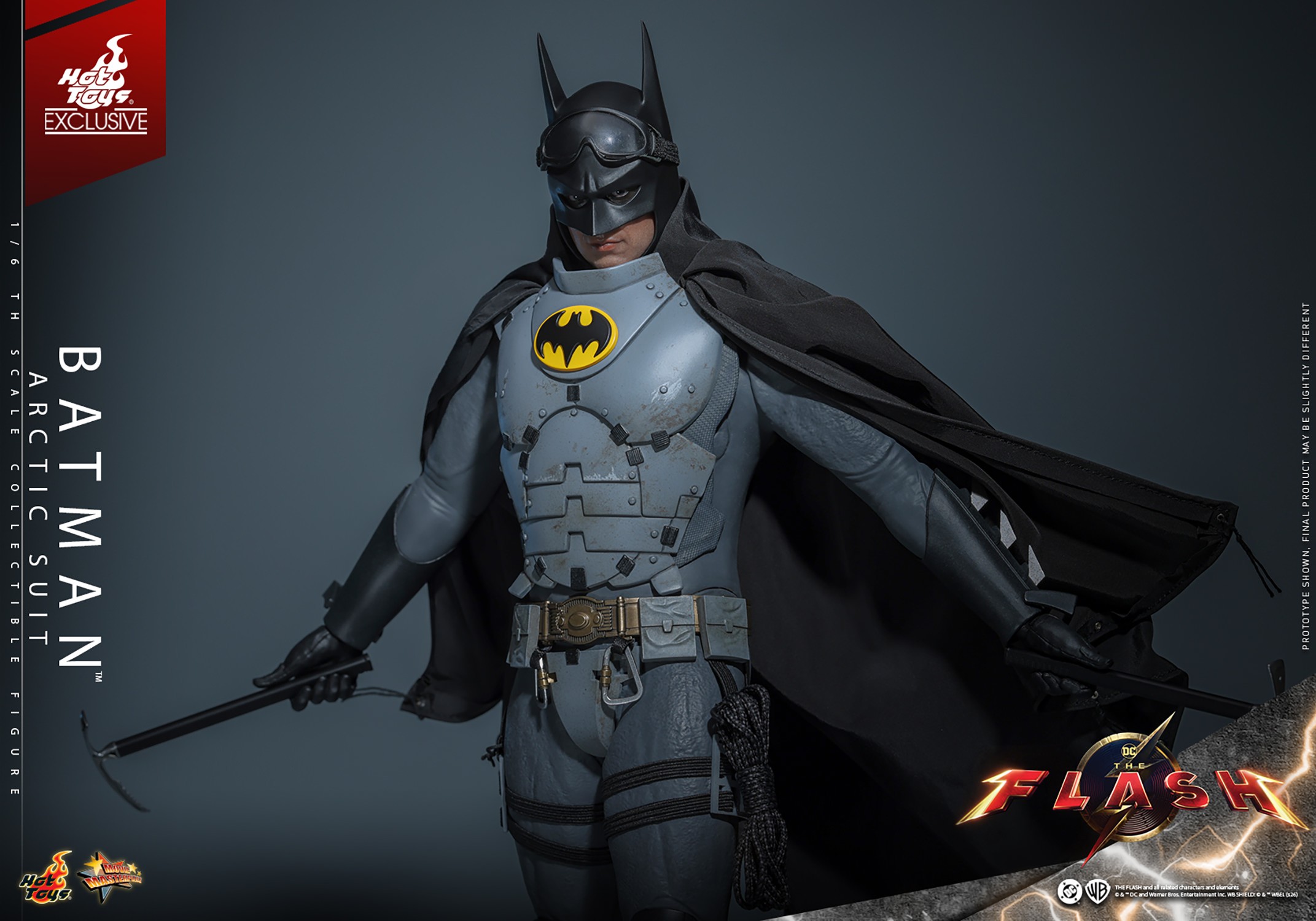 DC Comics Batman (Arctic Suit) Sixth Scale Figure  (Prototype Shown) View 18