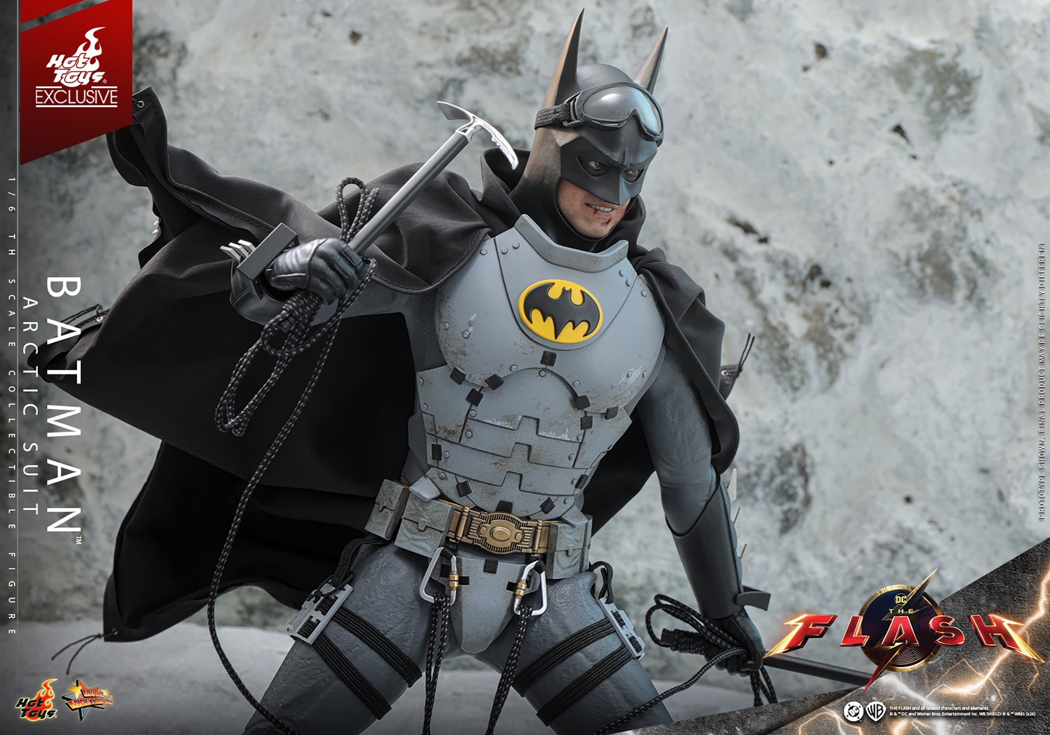 DC Comics Batman (Arctic Suit) Sixth Scale Figure  (Prototype Shown) View 19