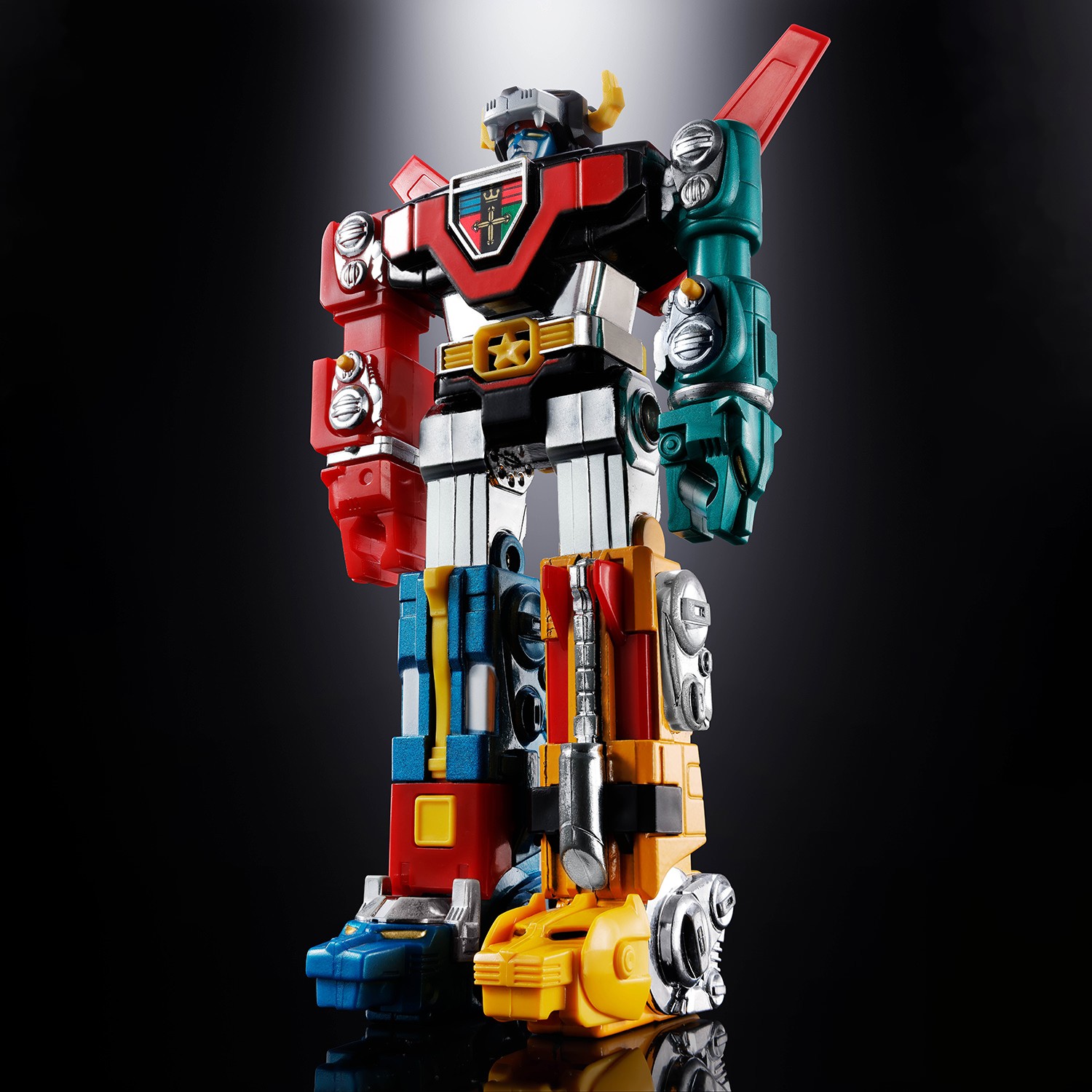 Voltron: Defender of the Universe Voltron Action Figure  (Prototype Shown) View 1