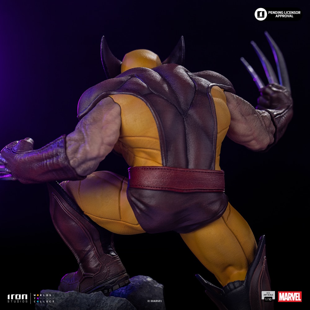 Marvel Wolverine 1:10 Scale Statue  (Prototype Shown) View 5