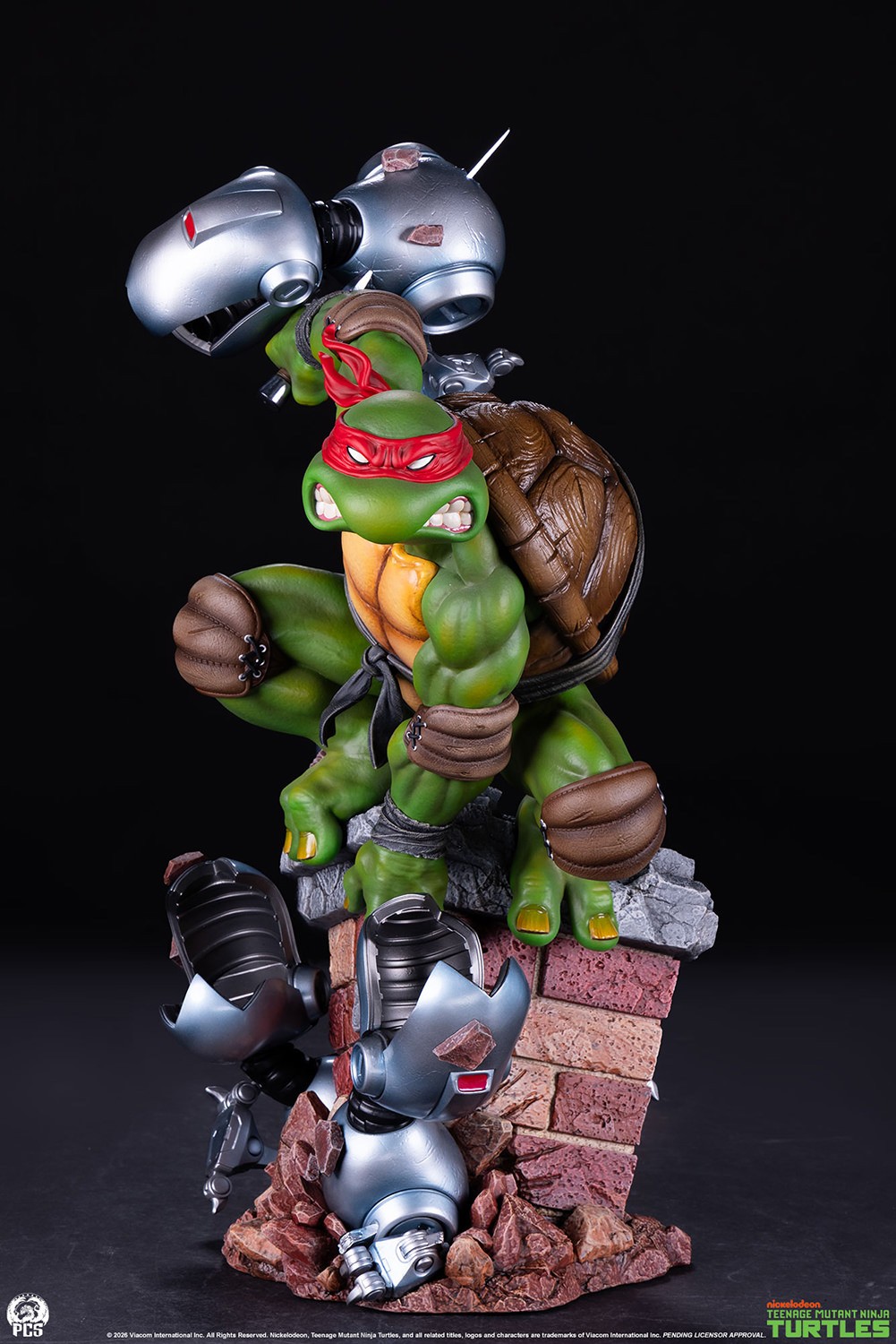 Teenage Mutant Ninja Turtles Raphael Quarter Scale Statue  (Prototype Shown) View 7