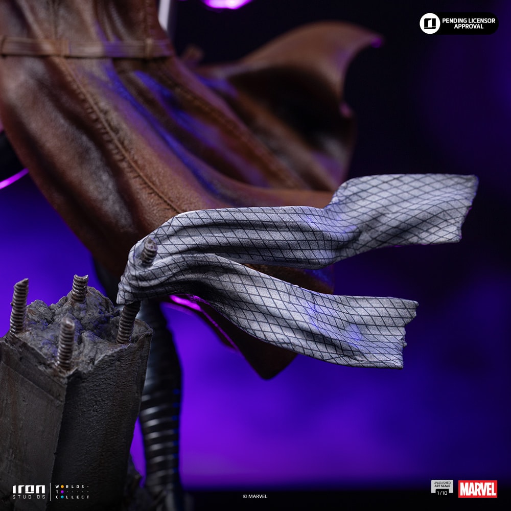 Marvel Gambit Unleashed 1:10 Scale Statue  (Prototype Shown) View 10