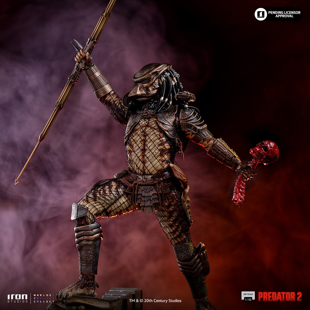 Predator 2 Predator City Hunter 1:10 Scale Statue  (Prototype Shown) View 1