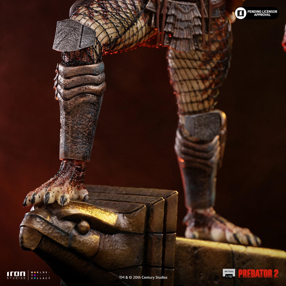 Predator 2 Predator City Hunter 1:10 Scale Statue  (Prototype Shown) View 11