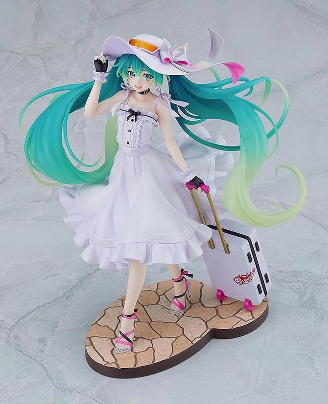 Hatsune Miku Racing Miku 2021: Private Ver. Collectible Figure  (Prototype Shown) View 12