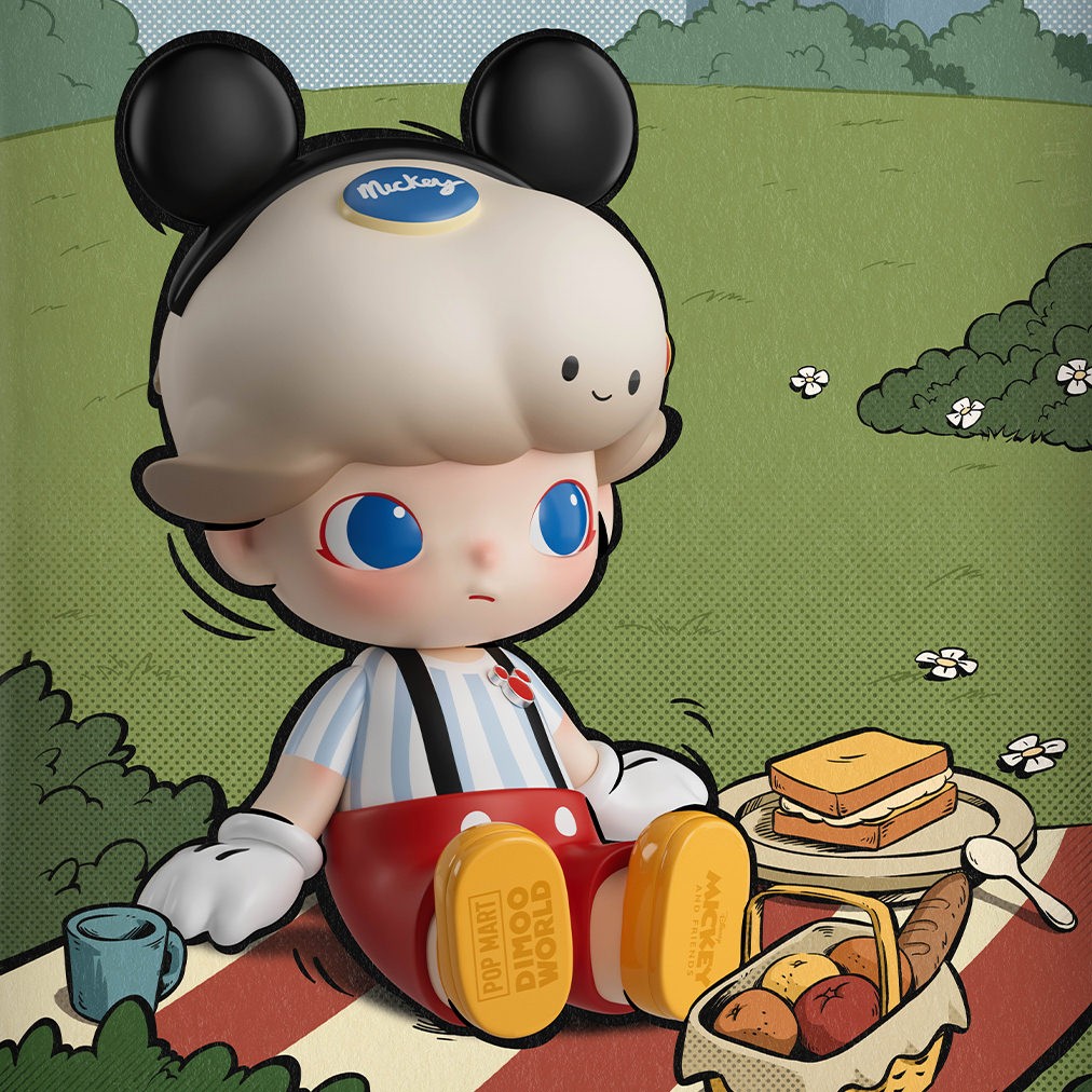 Dimoo World x Disney MEGA JUST DIMOO 400% Mickey Mouse Collectible Figure  (Prototype Shown) View 3