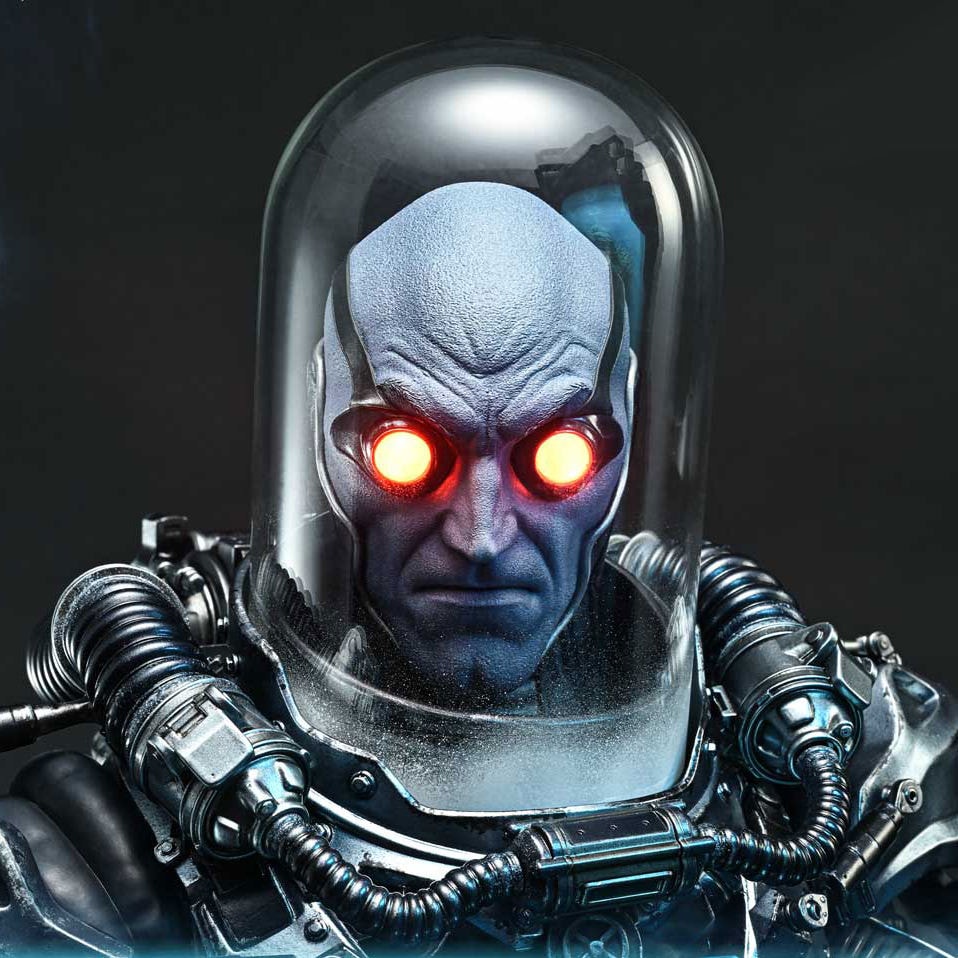 DC Comics Mr. Freeze: Heart of Ice (Deluxe Bonus Version) 1:3 Scale Statue  (Prototype Shown) View 6