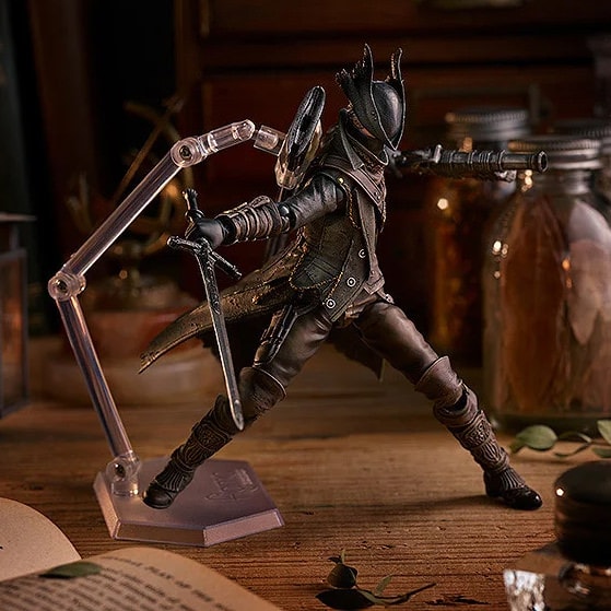 Bloodborne Hunter figma (The Old Hunters Edition) Action Figure  (Prototype Shown) View 3