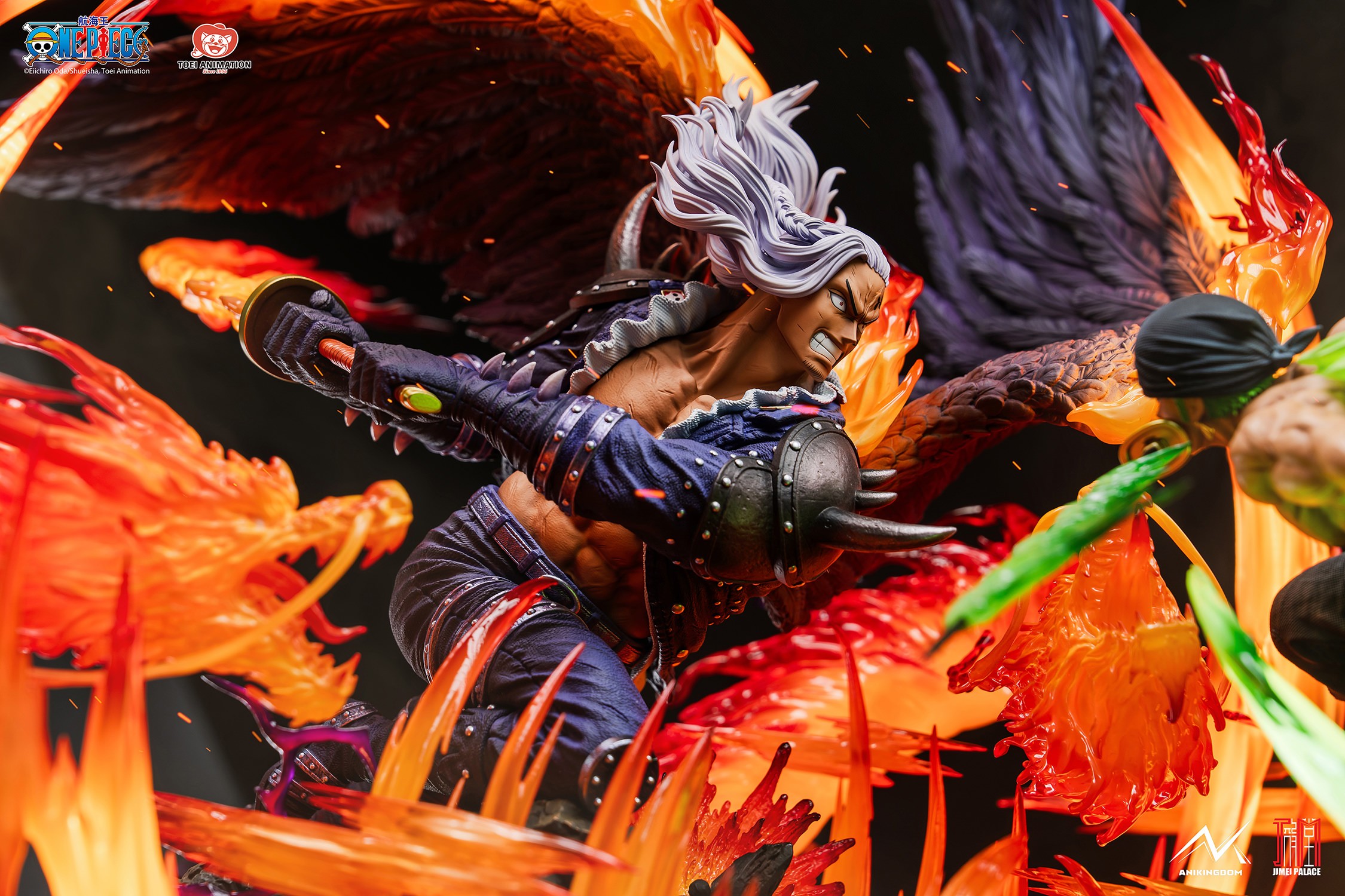 One Piece Zoro vs. King (Illuminated Version) Statues  (Prototype Shown) View 7
