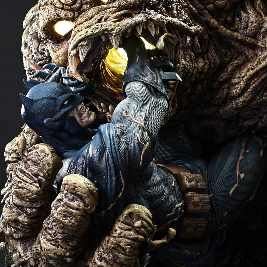 DC Comics Batman vs Clayface Quarter Scale Statue  Collector Edition (Prototype Shown) View 4