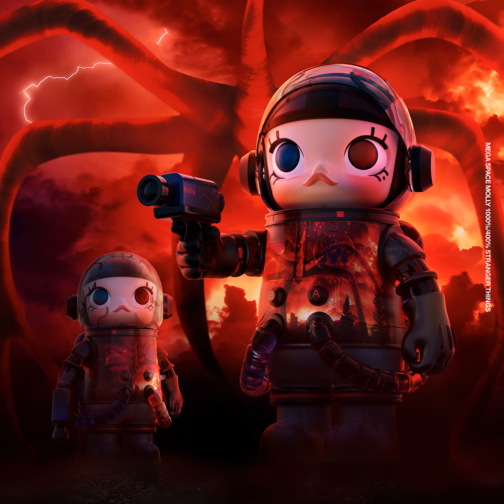 Molly x Stranger Things MEGA SPACE MOLLY 1000% Stranger Things Collectible Figure  (Prototype Shown) View 4