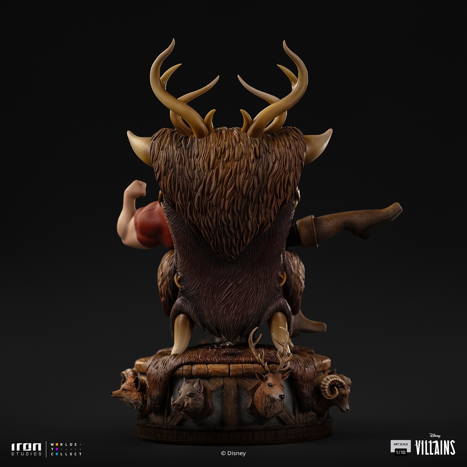 Disney Gaston Deluxe 1:10 Scale Statue  (Prototype Shown) View 7