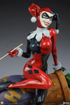 Harley Quinn and The Joker View 17