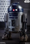 R2-D2 Deluxe View 3