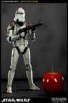 Commander Neyo Collector Edition View 2