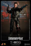 T-800 (Battle Damaged) Collector Edition View 11