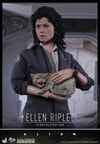 Ellen Ripley (Prototype Shown) View 14