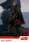 Luke Skywalker Deluxe Version (Prototype Shown) View 4