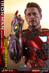 Iron Man Mark LXXXV (Battle Damaged Version) Collector Edition (Prototype Shown) View 17