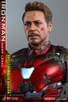 Iron Man Mark LXXXV (Battle Damaged Version) Collector Edition - Prototype Shown