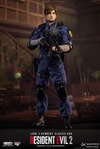 Full-body shot of Leon S. Kennedy (Classic Version) in full police attire, standing strong while holding his machine gun with a serious expression. (Prototype Shown) View 1