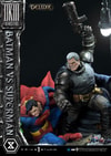 Batman Versus Superman (Deluxe Version)