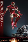 Iron Man Mark III (2.0) (Special Edition) Exclusive Edition (Prototype Shown) View 9