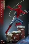 Spider-Man (New Red and Blue Suit) (Deluxe Version)- Prototype Shown