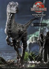 Velociraptor Female Collector Edition (Prototype Shown) View 7