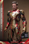 Iron Man Mark XLII (2.0) Deluxe (Prototype Shown) View 11