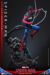 Spider-Man (Deluxe Version) (Prototype Shown) View 15