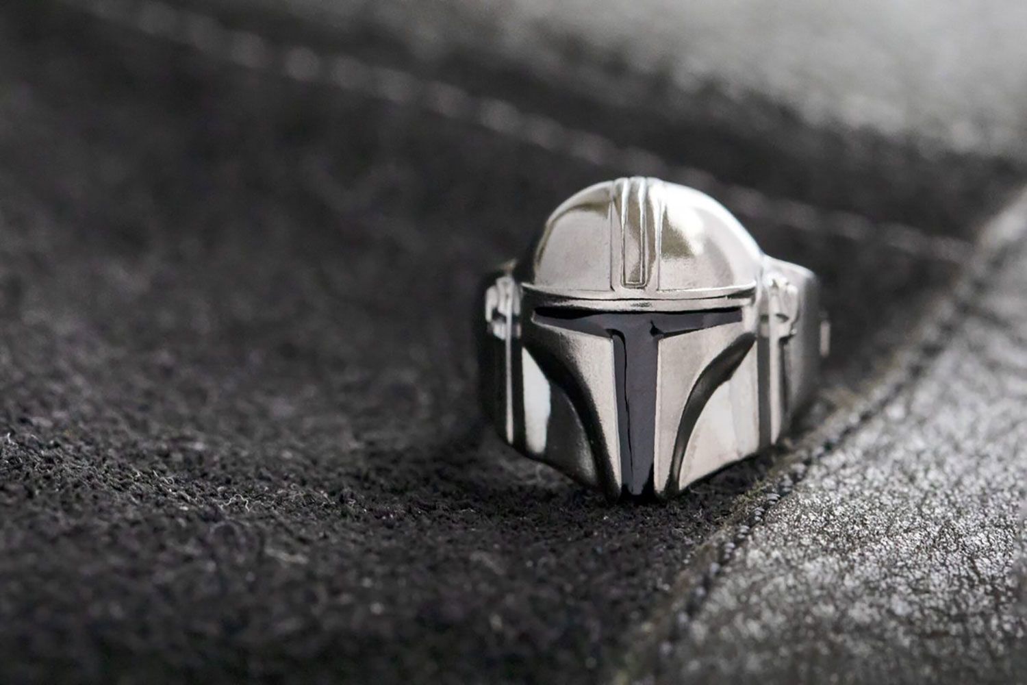 Mandalorian Helmet Ring by RockLove Sideshow Collectibles