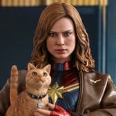 Hot Toys Captain Marvel Deluxe Version Collectible