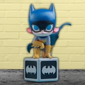 Hot Toys Molly (Batgirl Disguise) Collectible