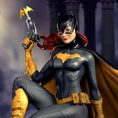 Batgirl Deluxe Collectible
