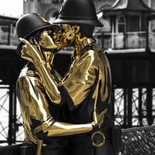 Kissing Coppers (Gold Rush Edition) Polystone Statue