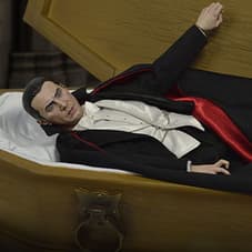 Bela Lugosi as Dracula (Deluxe) Sixth Scale Figure