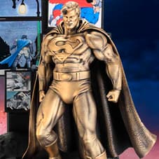 Superman The Dark Knight Returns (Gilt) Figurine Pewter Collectible