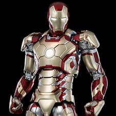 DLX Iron Man Mark 42 Collectible Figure