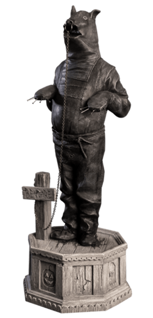 Teddy Statue