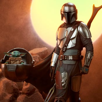  The Mandalorian™ and Grogu™ Collectible