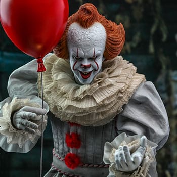 Hot Toys Pennywise Collectible