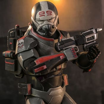 Hot Toys Wrecker™ Collectible