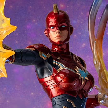  Captain Marvel Collectible