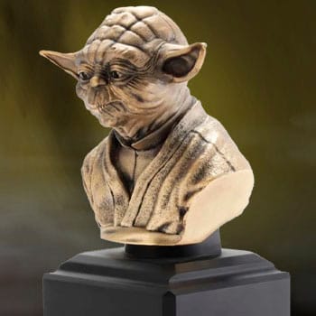  Yoda (Gilt Edition) Collectible
