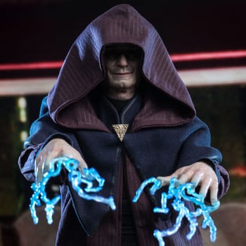 Hot Toys Darth Sidious™ Collectible